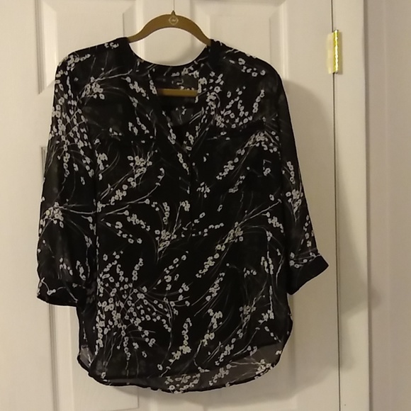 Apt. 9 Tops - Apt. 9 Black blouse size M